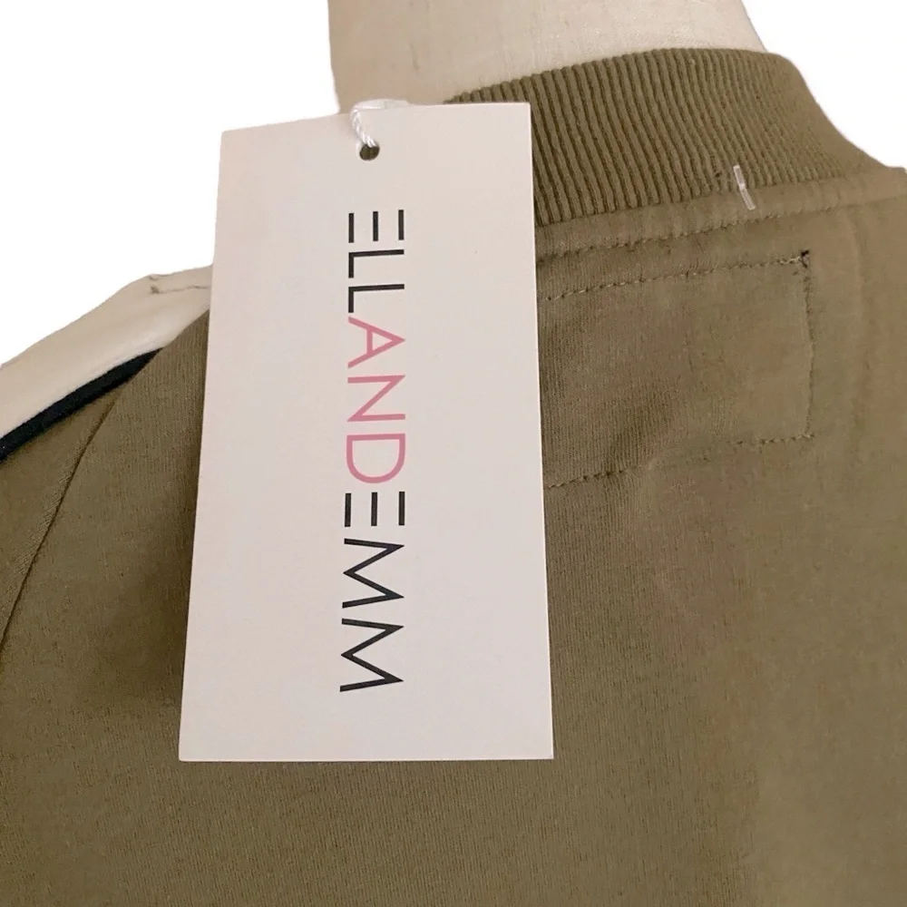 ELLANDEMM Crewneck Sweatshirt White Stripes Black Star Sleeve Detail Olive Green